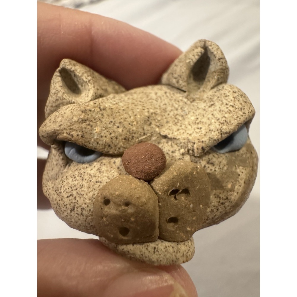 Miniature Grumpy Cat Face Clay Sculpture Blue Eyes Speckled Beige Kitty Decor
